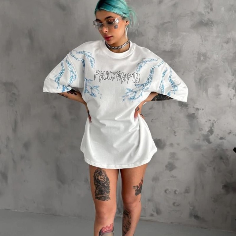 Kadın Bisiklet Yaka Yıldırım Baskılı Kısa kol  T-Shirt - Beyaz